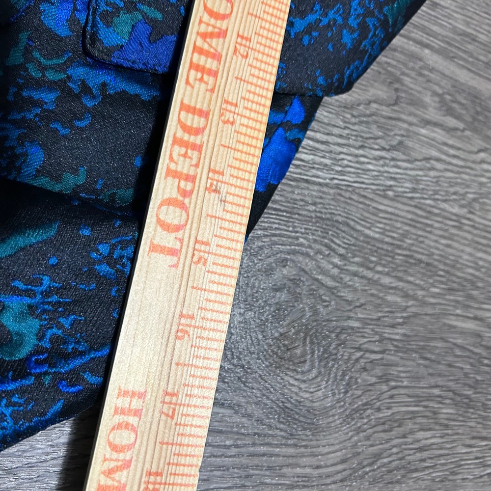 Chico's Jacquard Blazer Jacket Size 1 US 8 Blue Black Floral Brocade 4502150 - Picture 6 of 11